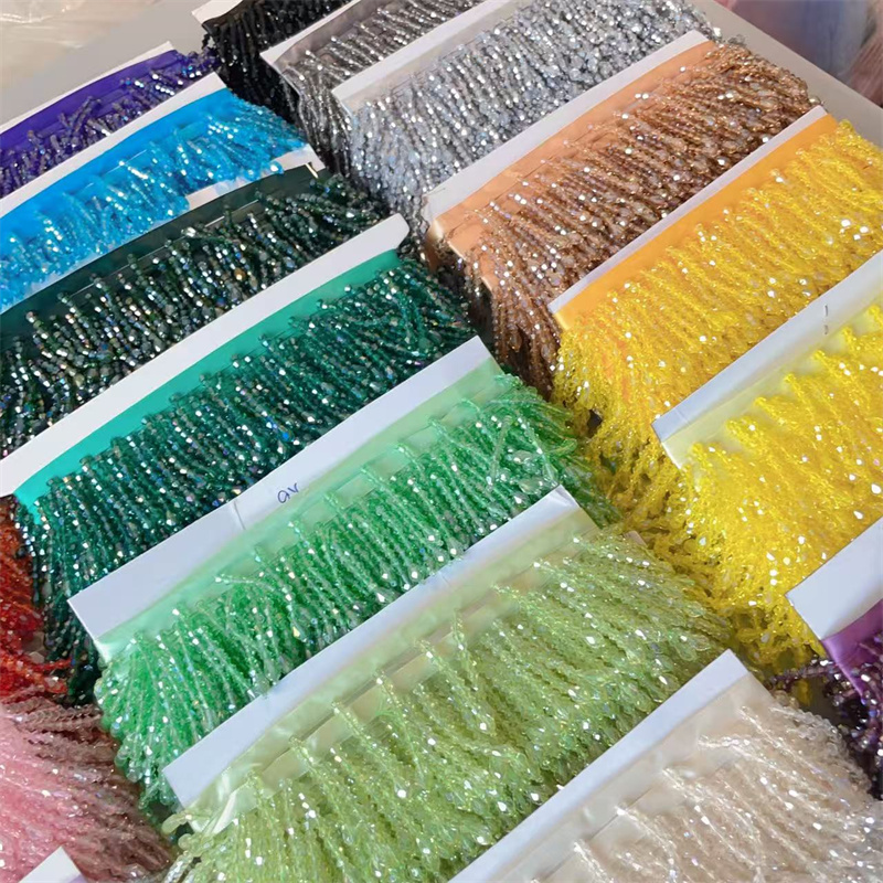 Kryształowe frędzle, koronkowe – Beaded Trim Fringe recenzja i cena
